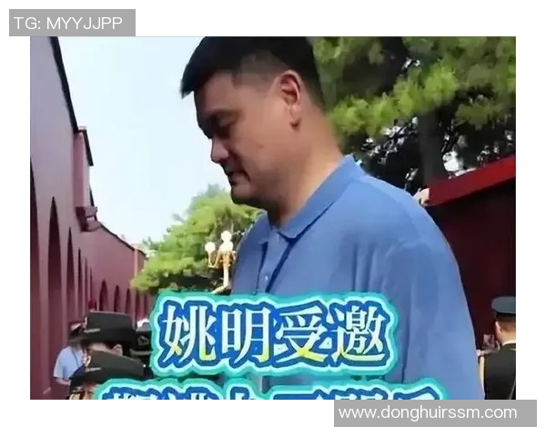 姚明化身医生展现医者风范助力健康事业传递正能量 姚明化身医生展现医者风范助力健康事业传递正能量