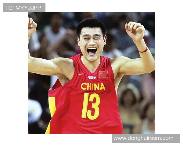 定制海报展现姚明风采打造专属篮球传奇之旅