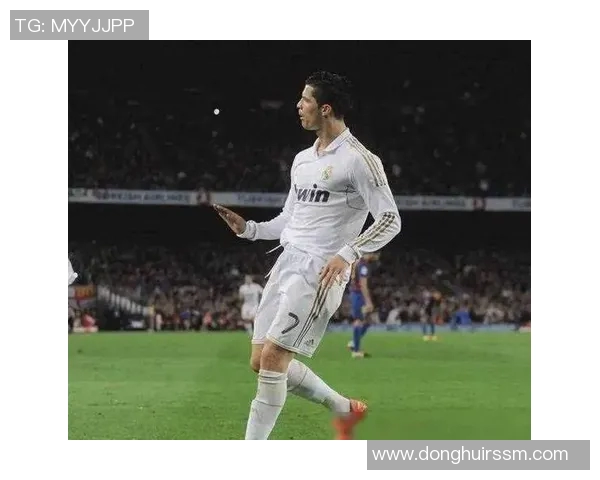 足球明星精彩瞬间展现运动魅力与激情的代表动作图片合集 足球明星精彩瞬间展现运动魅力与激情的代表动作图片合集