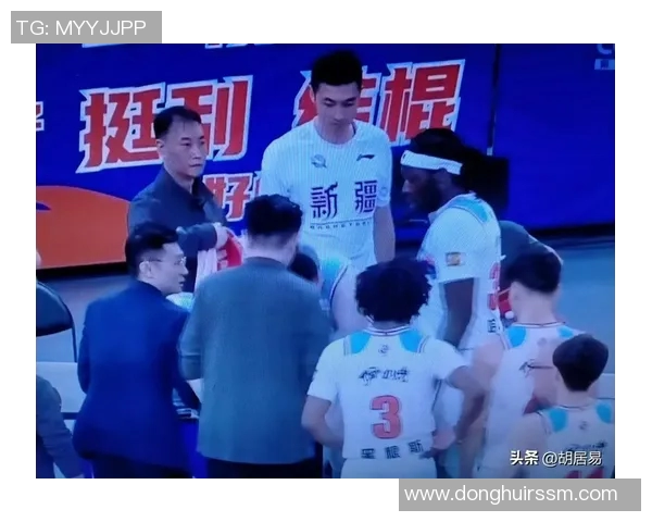 CBA激战深圳队迎战新疆队全力争胜展现球队实力与风采