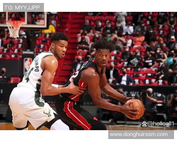 巴特勒与足球明星的跨界合作探索运动精神与团队协作的完美结合